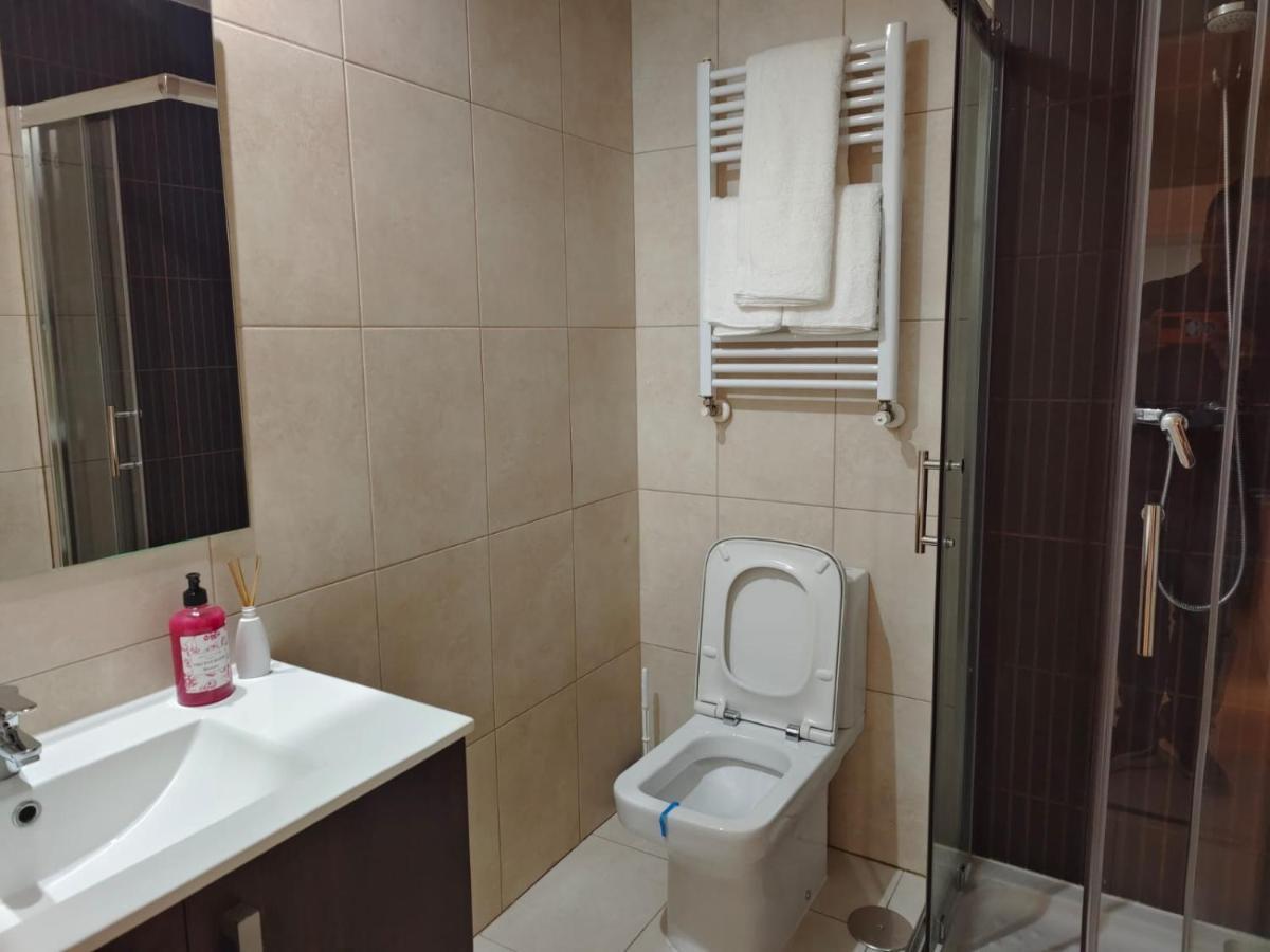 Casa Angel Apartment Alcala de Henares Exterior photo
